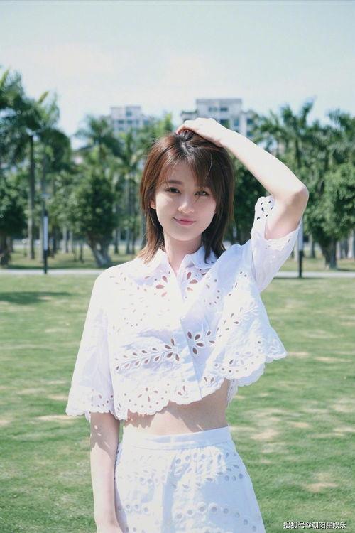 洋洋和姗姗吃瓜,洋洋与姗姗的瓜田奇遇记