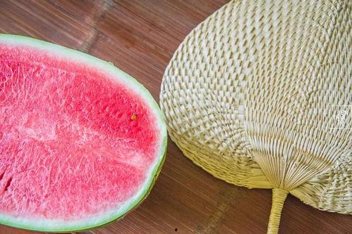 吃瓜被杀的人,吃瓜群众命丧黄泉之谜