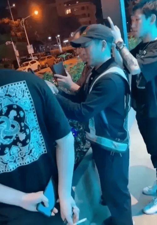 吃瓜大军在线观看,揭秘网络热点的幕后故事