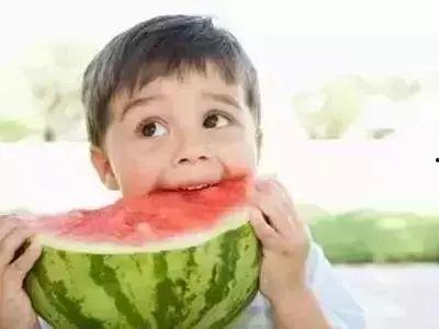 齐晓鹏吃瓜,揭秘娱乐圈幕后真相