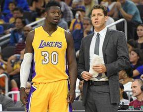 魔术师吃瓜,揭秘娱乐圈背后的秘密与真相