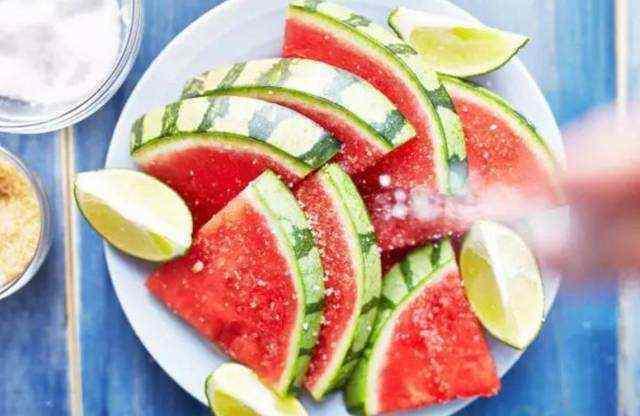 日职吃瓜,吃瓜群众揭秘赛场背后的精彩故事