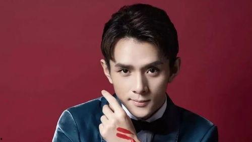 龚俊吃瓜小助理,揭秘娱乐圈幕后趣闻